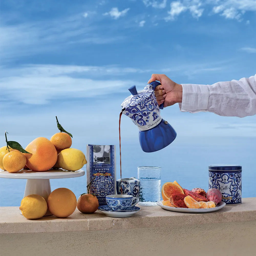 Moka Induction Bialetti Dolce&Gabbana | Bleu Méditerranée 6 Tasses.